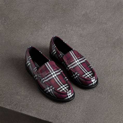 burberry loafers gosha|Exclusive Collaboration: Gosha Rubchinskiy X Burberry Loafer .